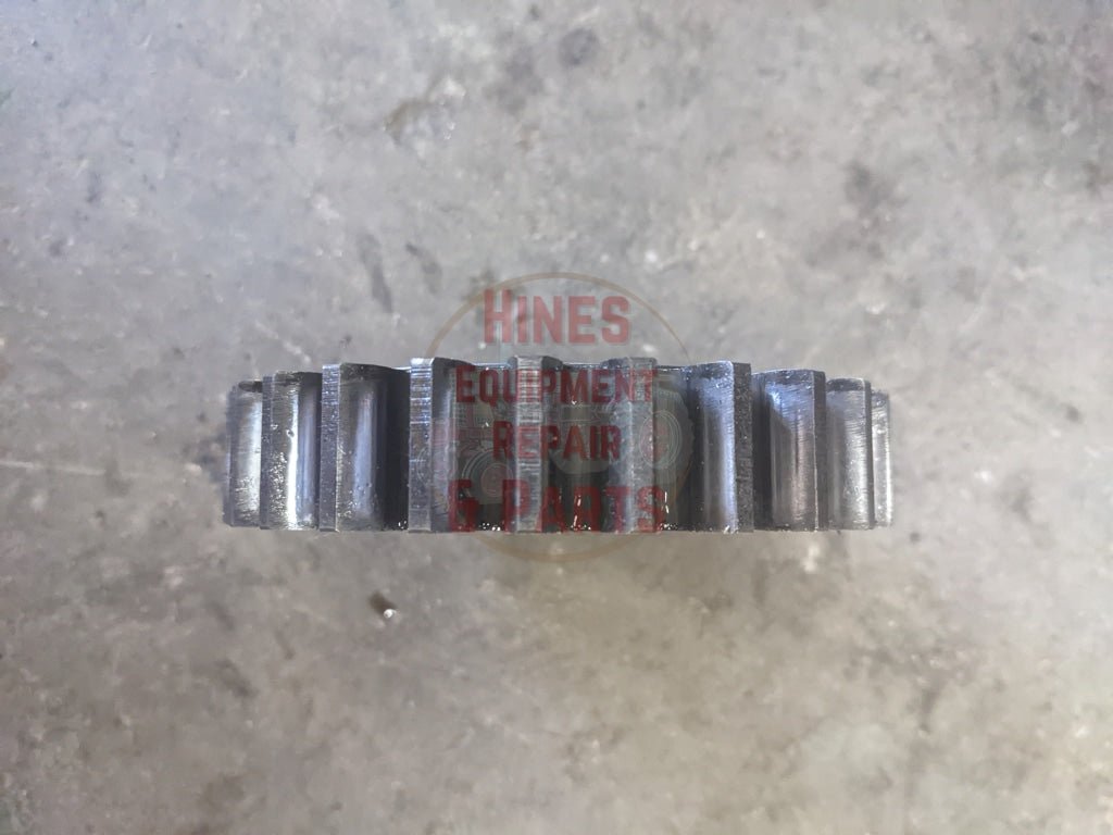 Constant Mesh Drive Gear IH International 381329R2 381329R1 USED - Hines Equipment Repair & Parts