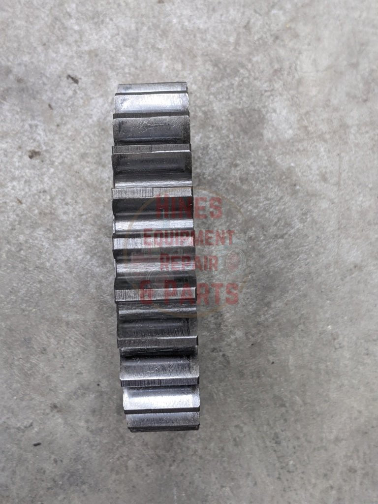 Constant Mesh Drive Gear IH International 381329R2 381329R1 USED - Hines Equipment Repair & Parts