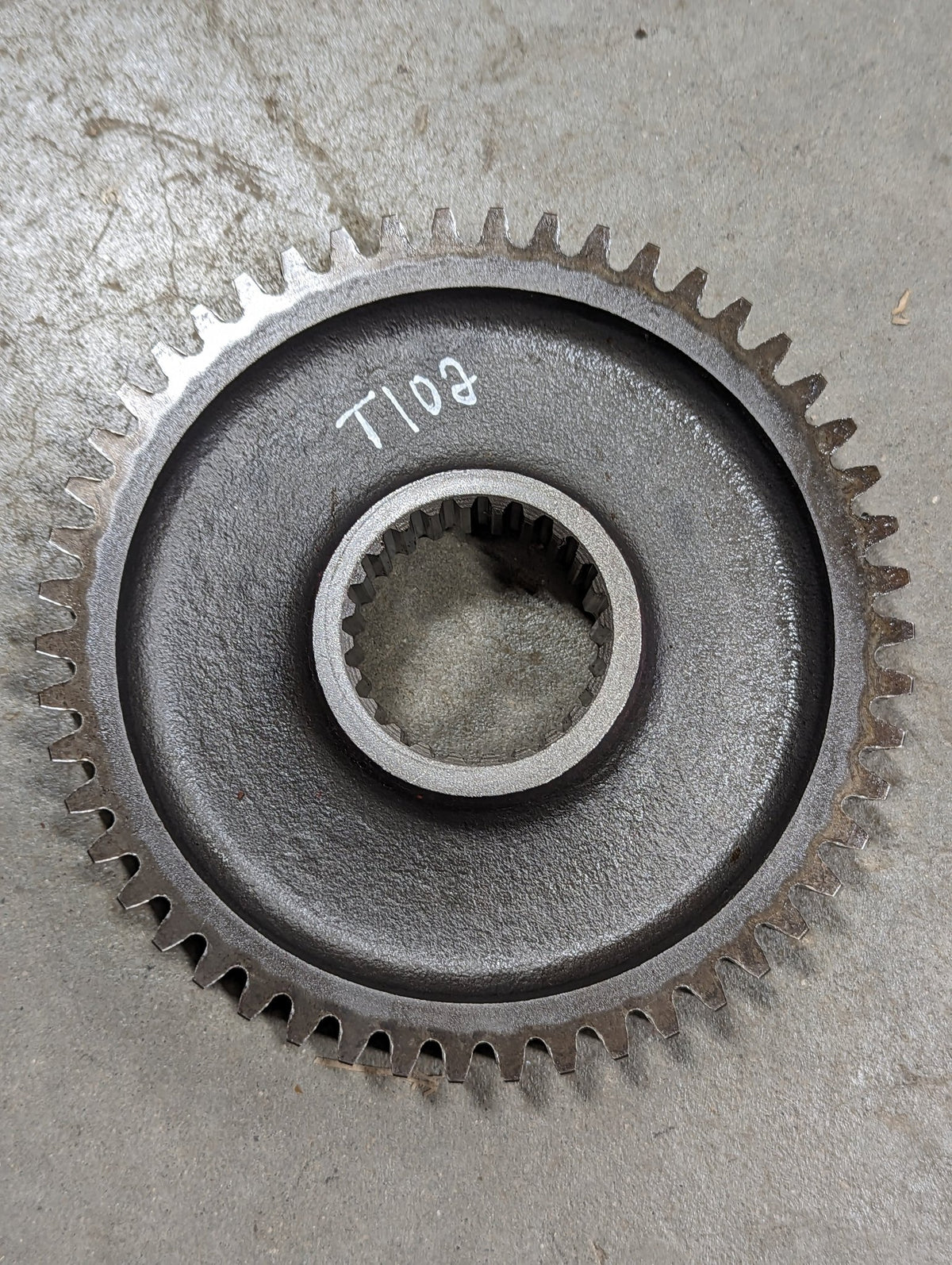 Constant Mesh Gear IH International 406028R1 USED - Hines Equipment Repair & Parts