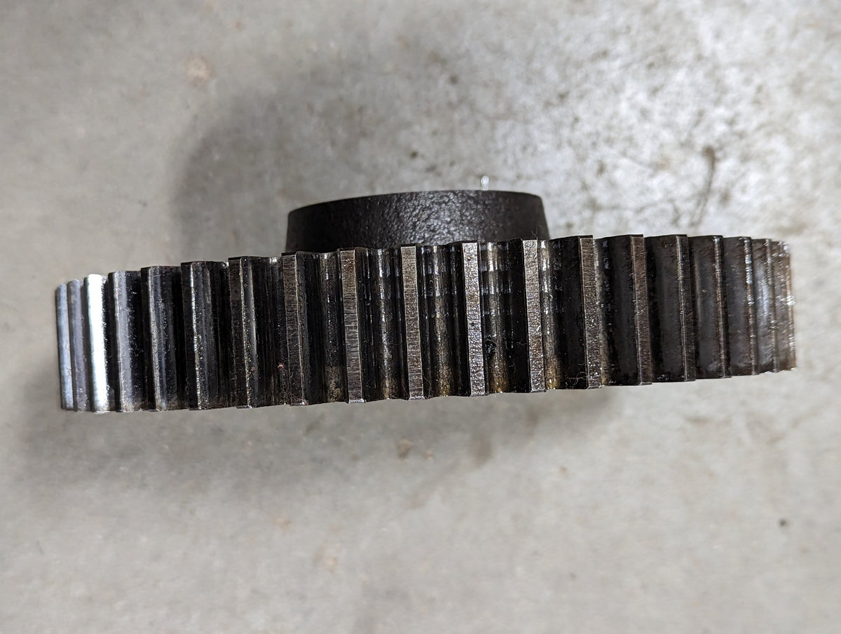 Constant Mesh Gear IH International 406028R1 USED - Hines Equipment Repair & Parts