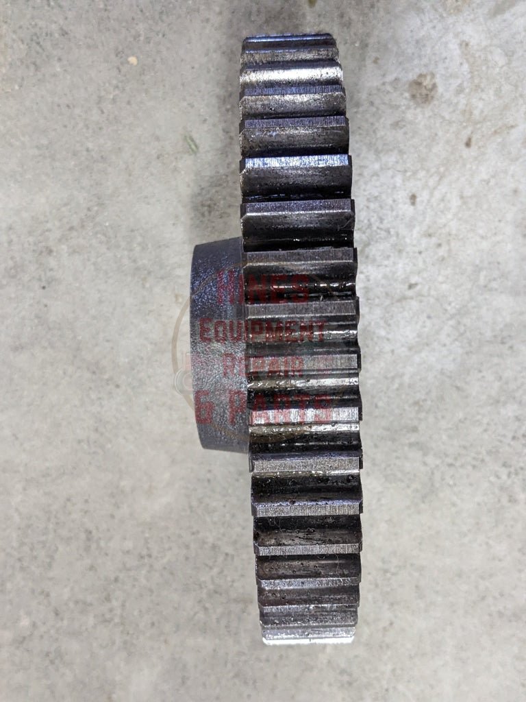 Constant Mesh Gear IH International 406028R1 USED - Hines Equipment Repair & Parts