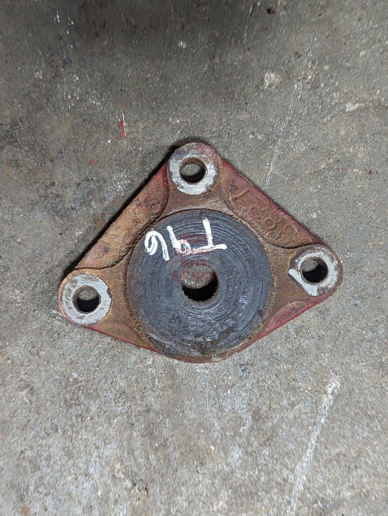 Control Shaft Bearing IH International 382797R1 USED - Hines Equipment Repair & Parts