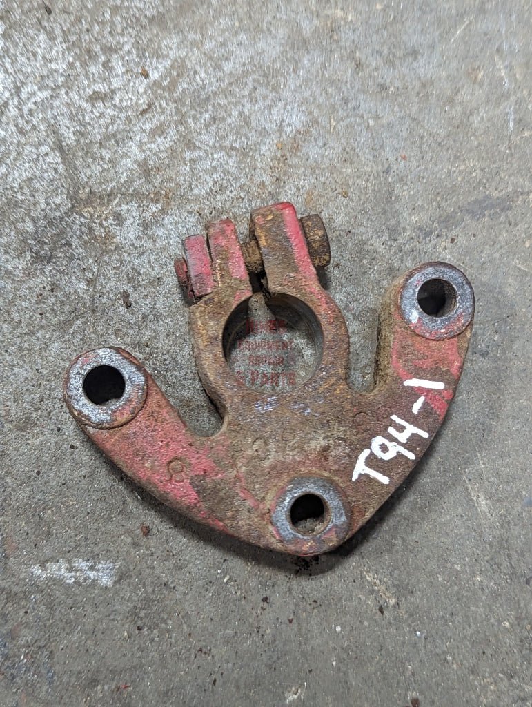 Control Shaft Bearing Support IH International 532401R2 USED - Hines Equipment Repair & Parts