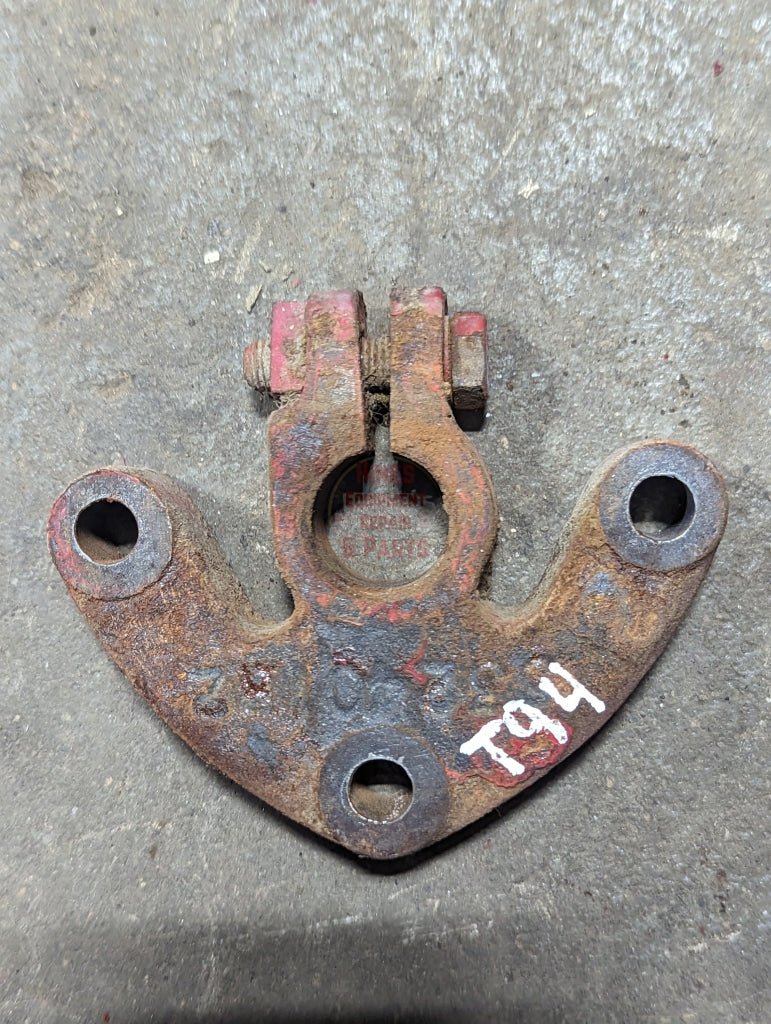 Control Shaft Bearing Support IH International 532401R2 USED - Hines Equipment Repair & Parts