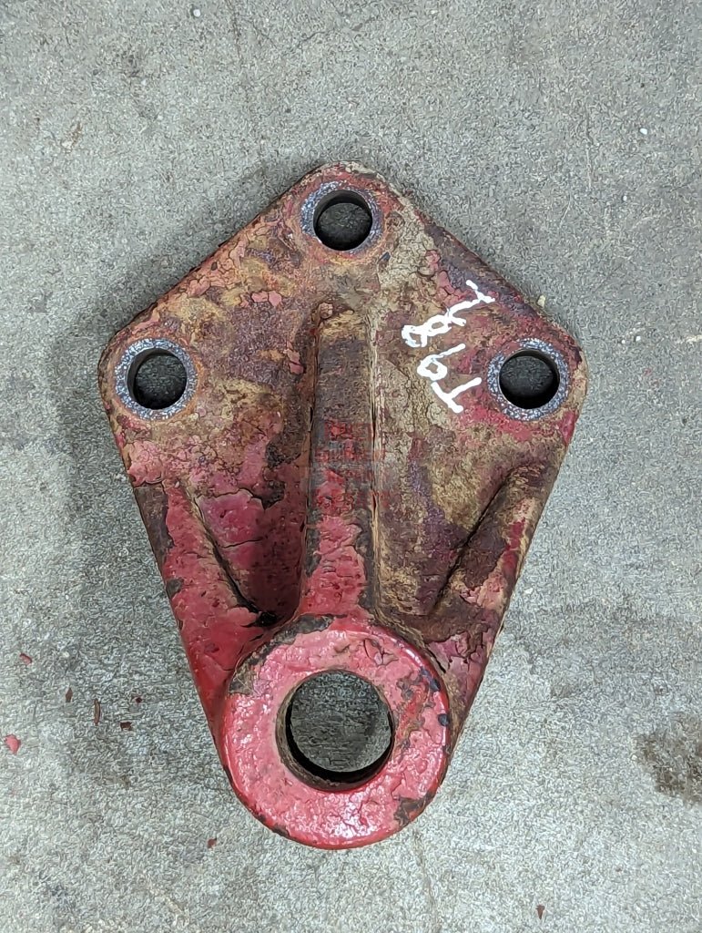 Cultivator Bracket Ih International 381040R1 Used T98-2 Frame