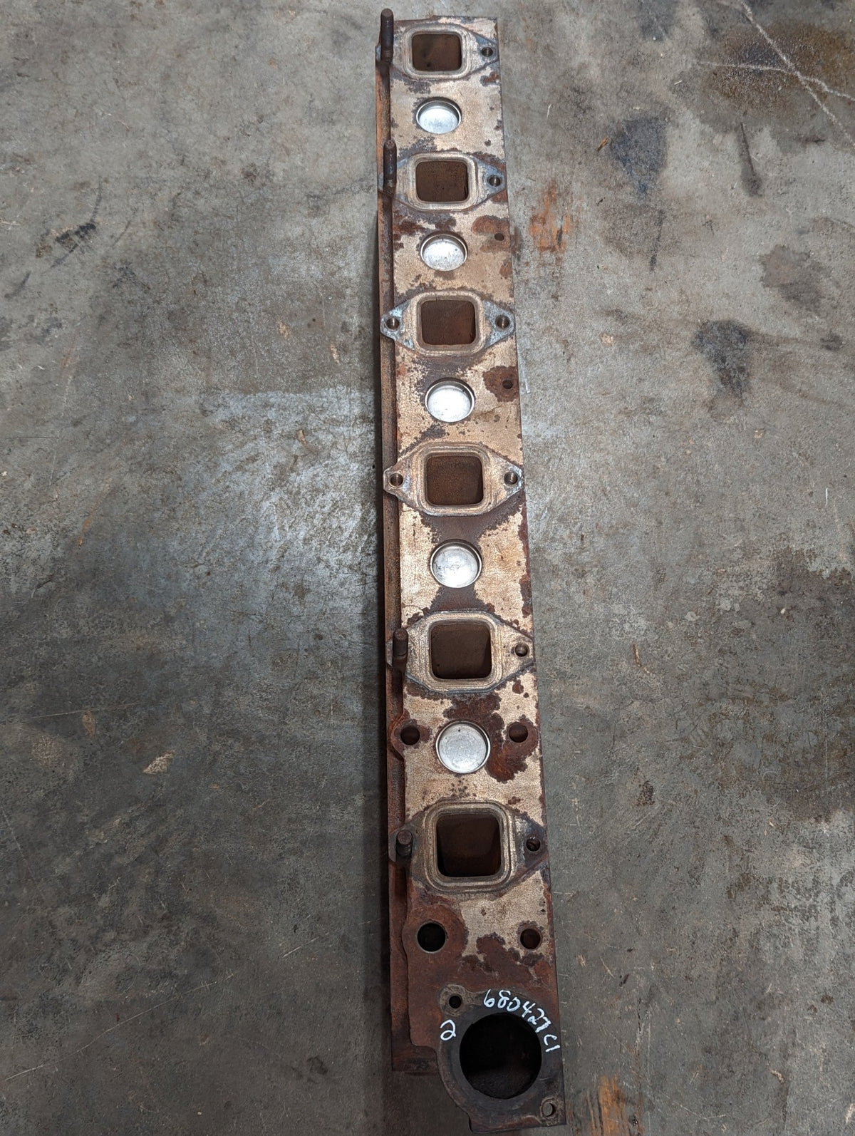 Cylinder Head IH International 680427C1 USED - Hines Equipment Repair & Parts