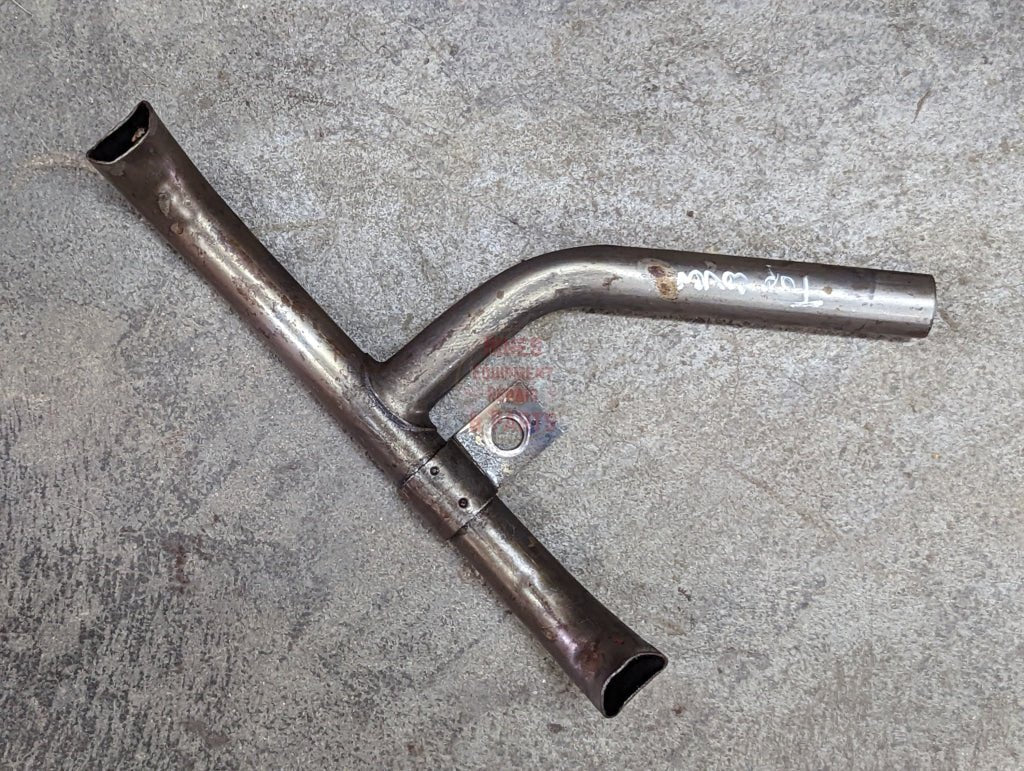 Differential Lube Pipe IH International 385932R12 USED - Hines Equipment Repair & Parts