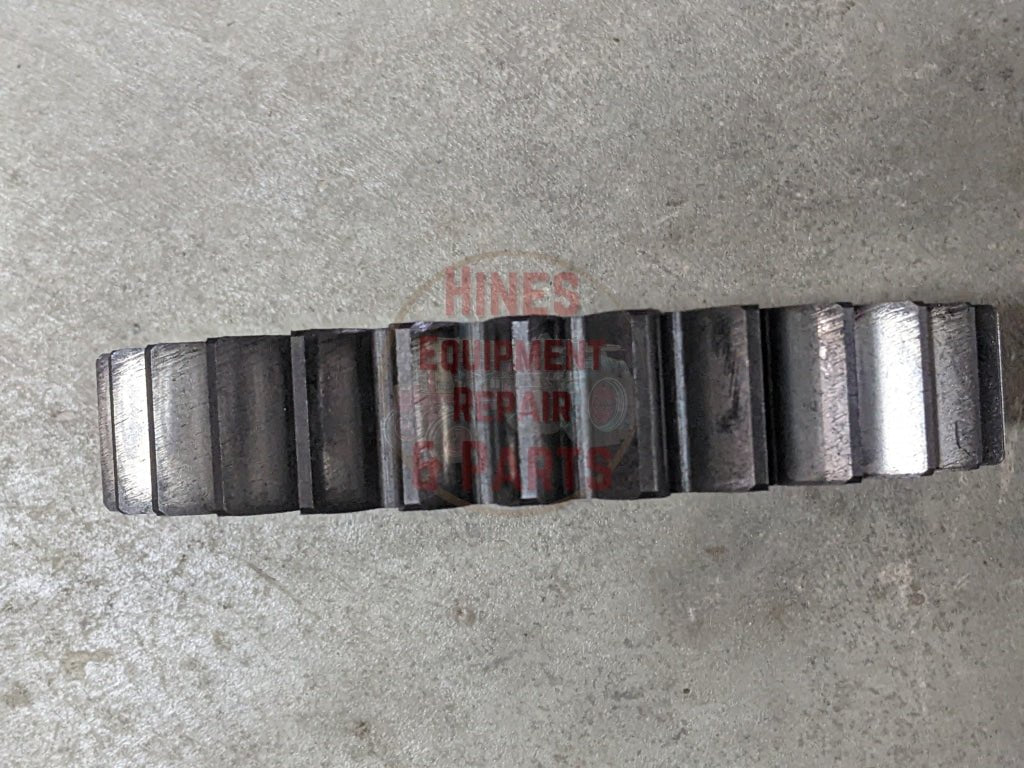 Differential Output Gear Ih International 67329C1 Used Drive Train