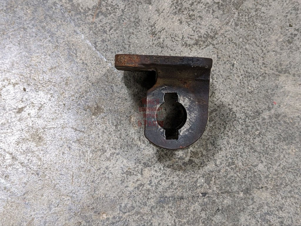 Divider Top Plate Ih International 404941R1 Used Controls