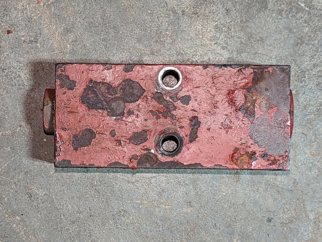 Double Acting Check Valve IH International 374083R92 USED - Hines Equipment Repair & Parts