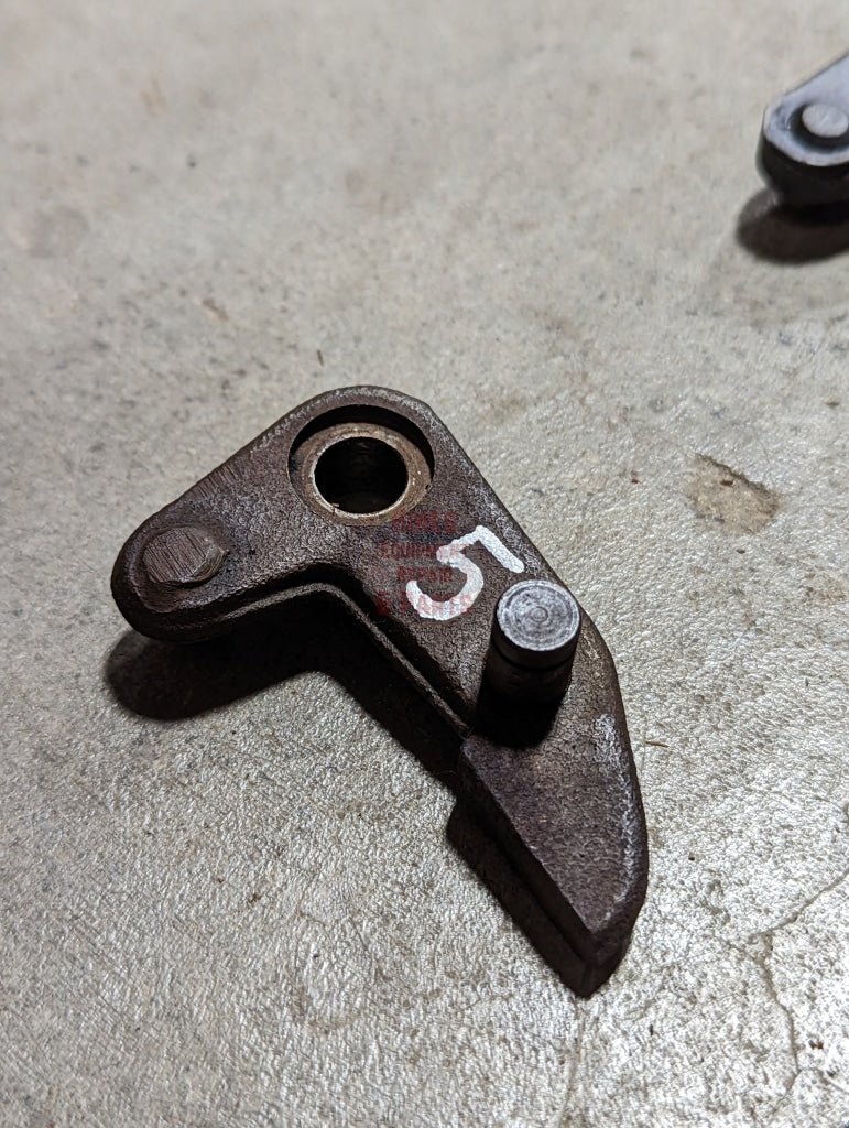 Draft Control Bellcrank Lever IH International 382825R11 USED - Hines Equipment Repair & Parts