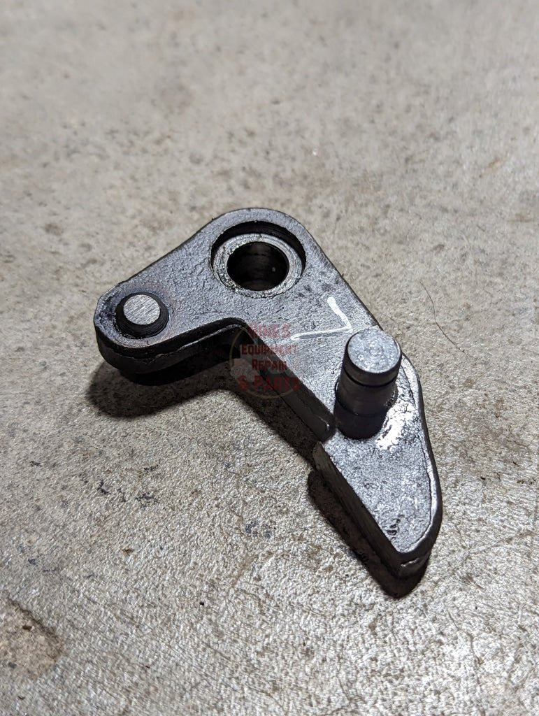Draft Control Bellcrank Lever IH International 382825R11 USED - Hines Equipment Repair & Parts