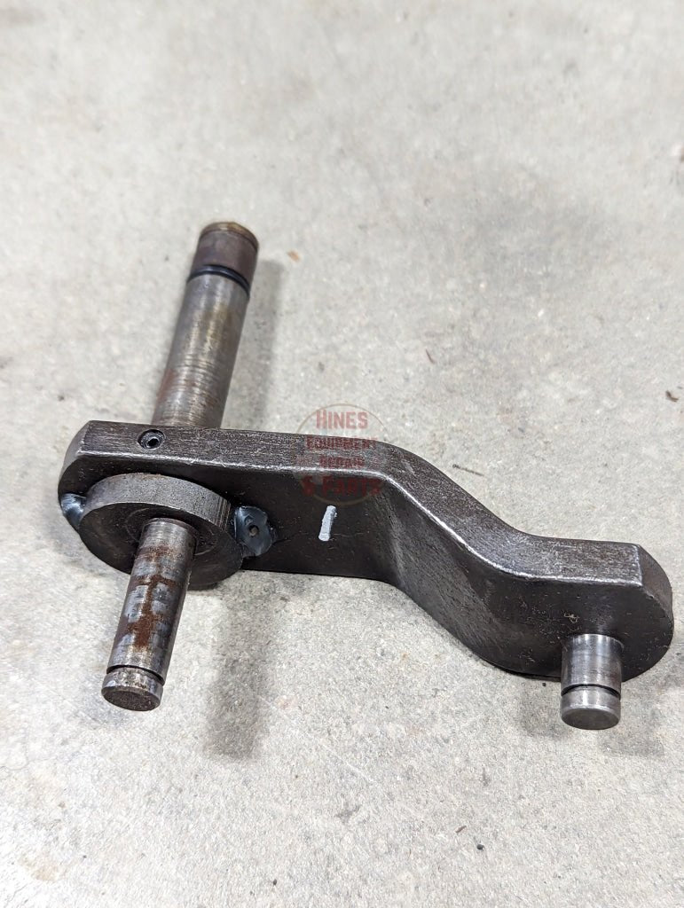 Draft Control Eccentric IH International 384399R91 USED - Hines Equipment Repair & Parts