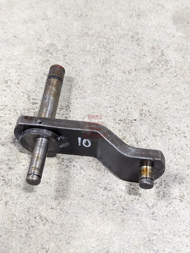 Draft Control Eccentric IH International 384399R91 USED - Hines Equipment Repair & Parts