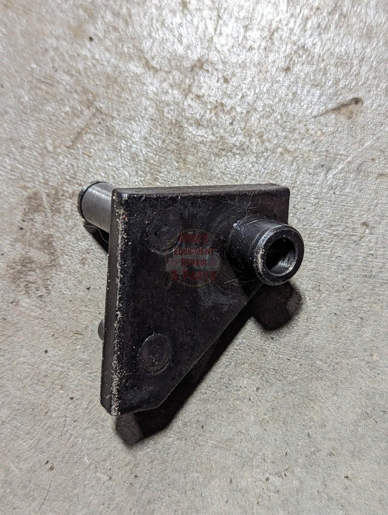 Draft Control Eccentric Lever IH International 382828R91 USED - Hines Equipment Repair & Parts