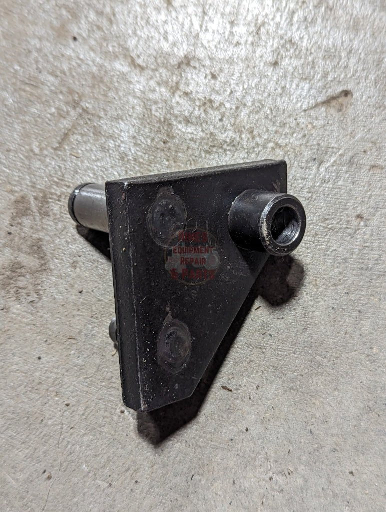 Draft Control Eccentric Lever IH International 382828R91 USED - Hines Equipment Repair & Parts