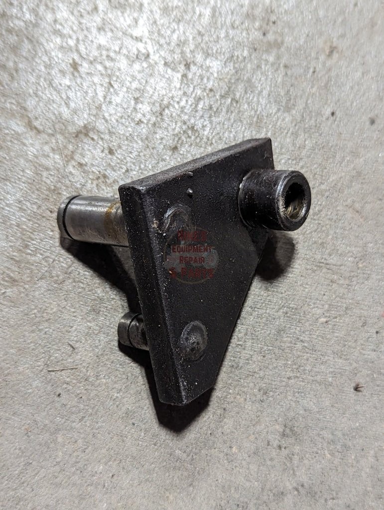 Draft Control Eccentric Lever IH International 382828R91 USED - Hines Equipment Repair & Parts