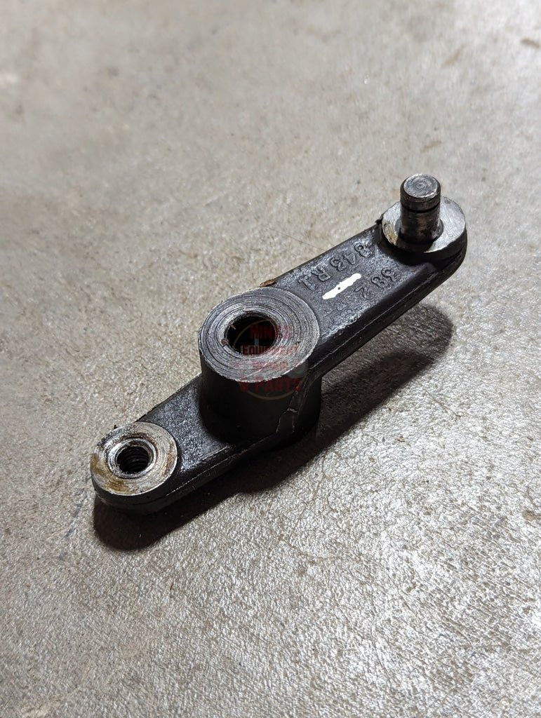 Draft Control Follow-Up Beam IH International 382843R11 USED - Hines Equipment Repair & Parts