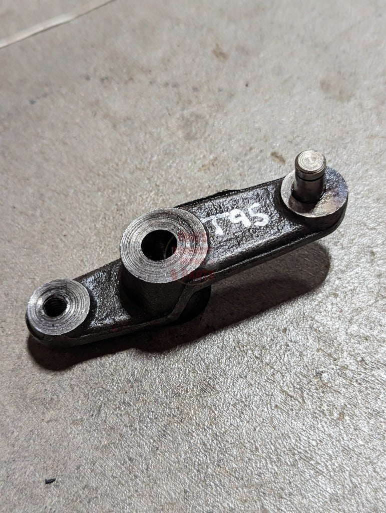 Draft Control Follow-Up Beam IH International 382843R11 USED - Hines Equipment Repair & Parts