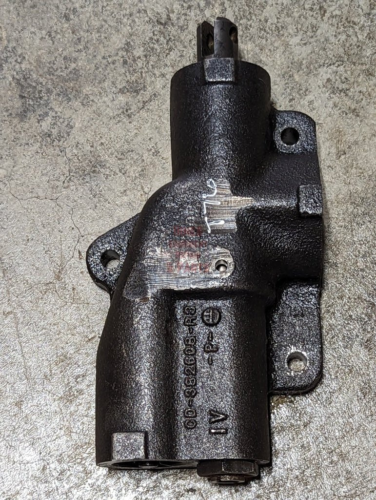 Draft Control Valve IH International 394445R96 USED - Hines Equipment Repair & Parts