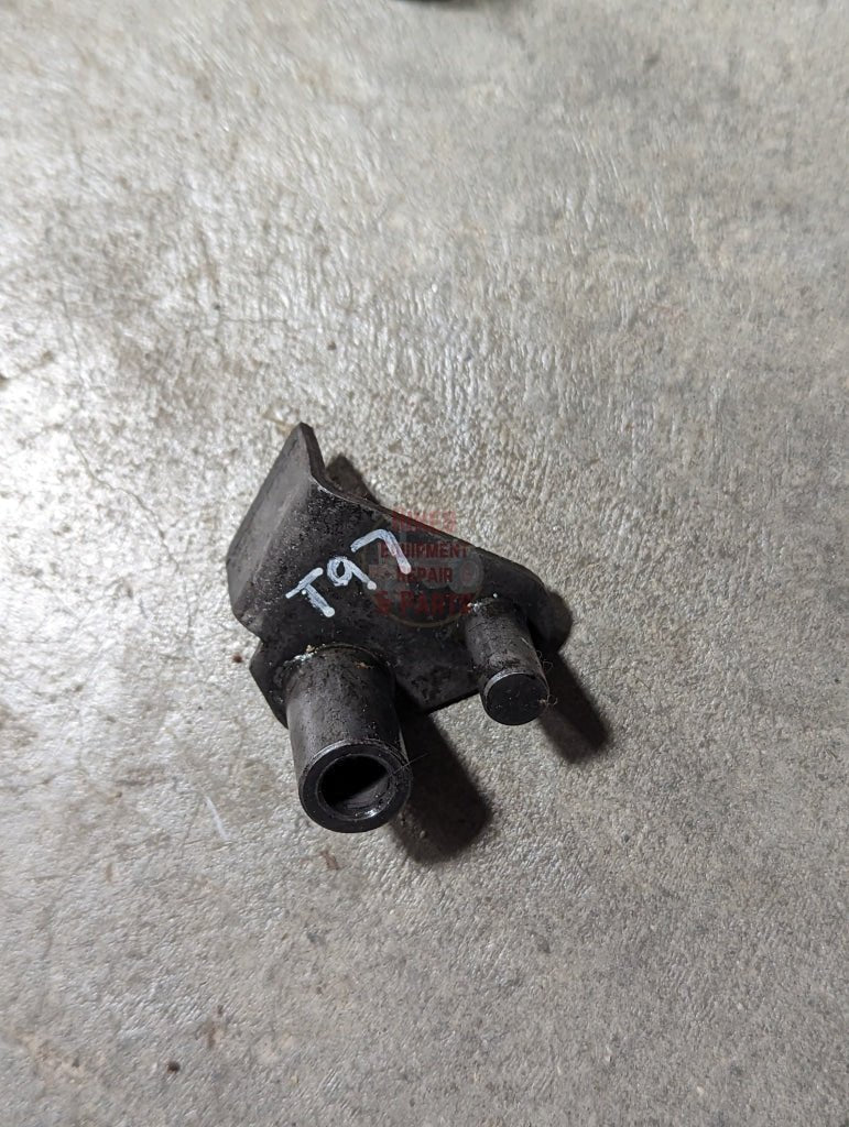 Draft Retarding Arm Ih International 376044R11 Used Control