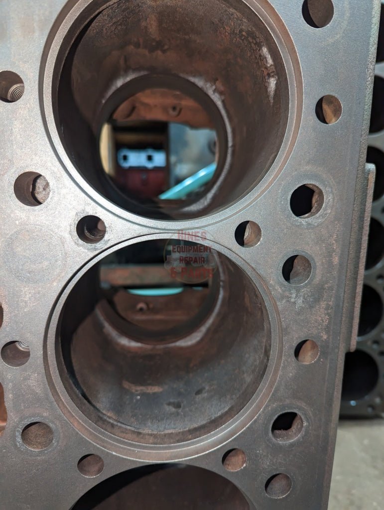DT-414 Engine Block IH International 675500C2 USED - Hines Equipment Repair & Parts