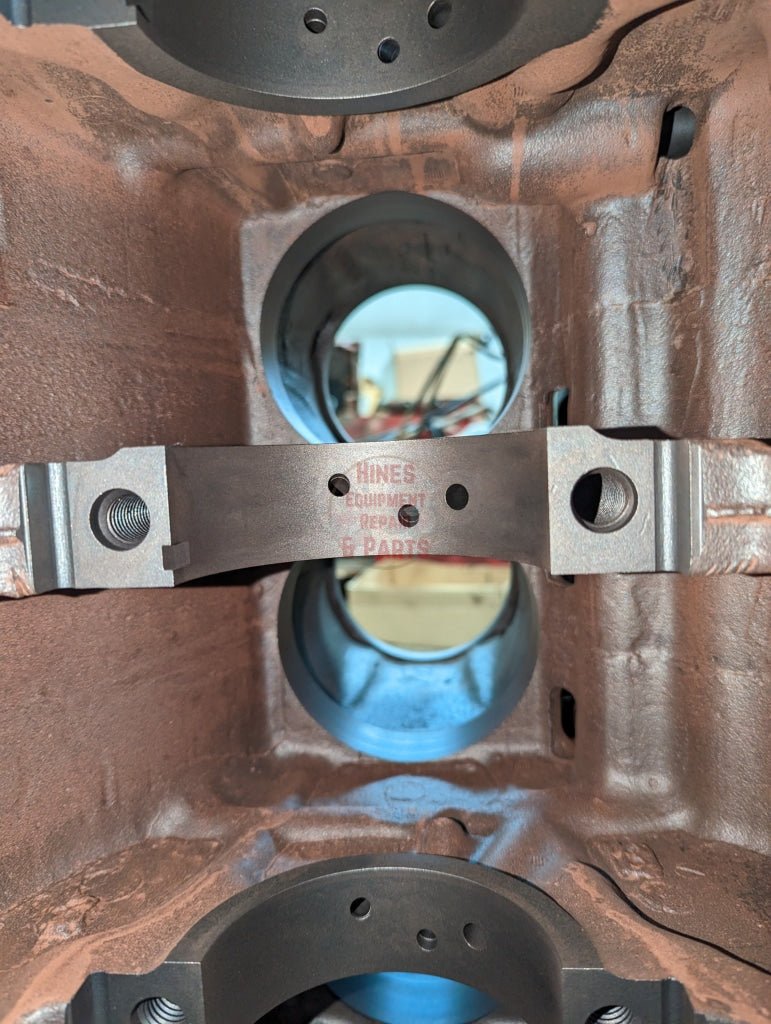 DT-414 Engine Block IH International 675500C2 USED - Hines Equipment Repair & Parts