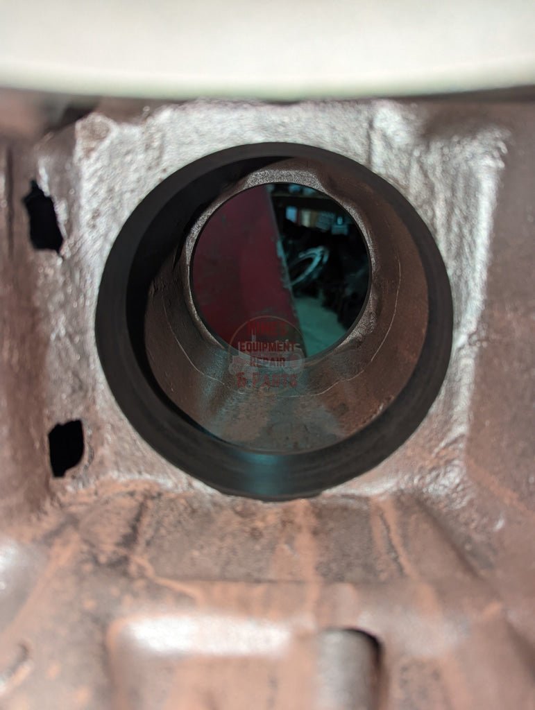 DT-414 Engine Block IH International 675500C2 USED - Hines Equipment Repair & Parts