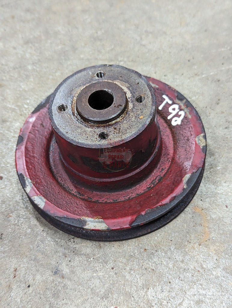 Fan Pulley IH International 372724R1 USED - Hines Equipment Repair & Parts
