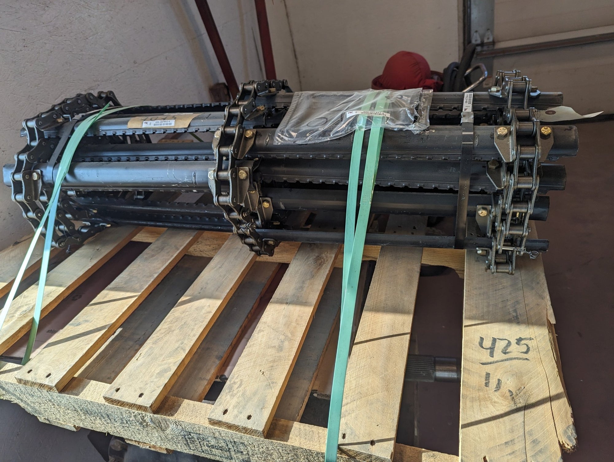 Feeder Chain Case IH 84207192 NEW - Hines Equipment Repair & Parts