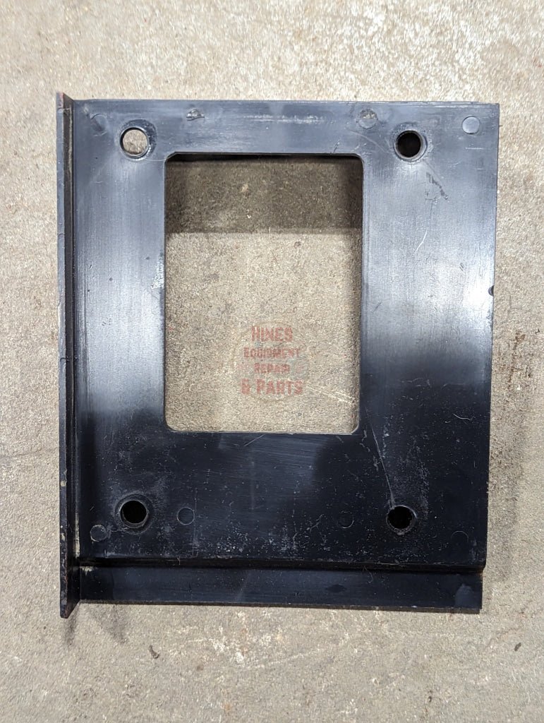 Flow Control Cover IH International 1251787C2 USED - Hines Equipment Repair & Parts
