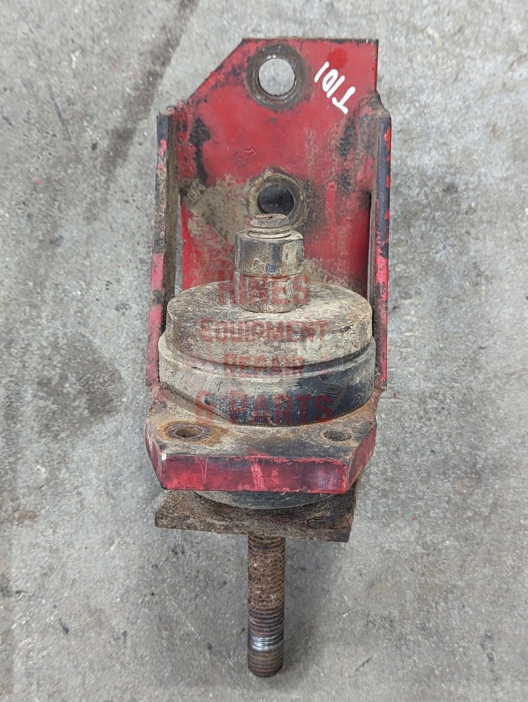 Front Cab Mount Bracket Ih International 117703C2 Used T101 Superstructure
