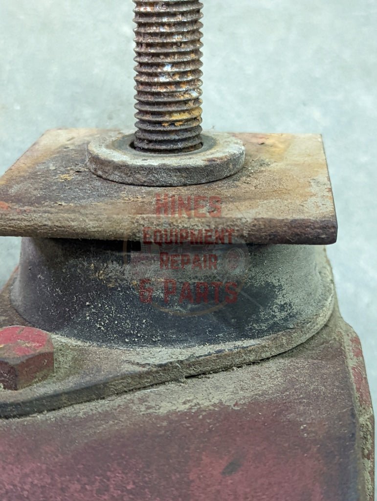 Front Cab Mount Ih International 117703C2 Used Superstructure