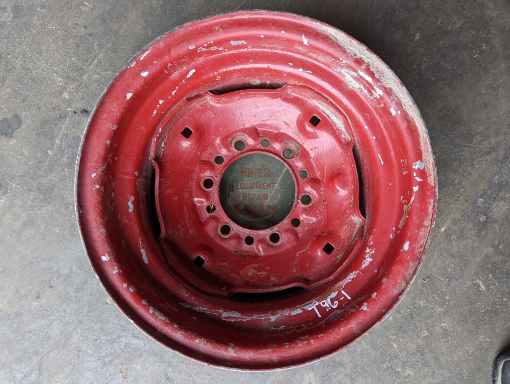 Front Rim Ih International 371735R3 Used T96-1 Wheels