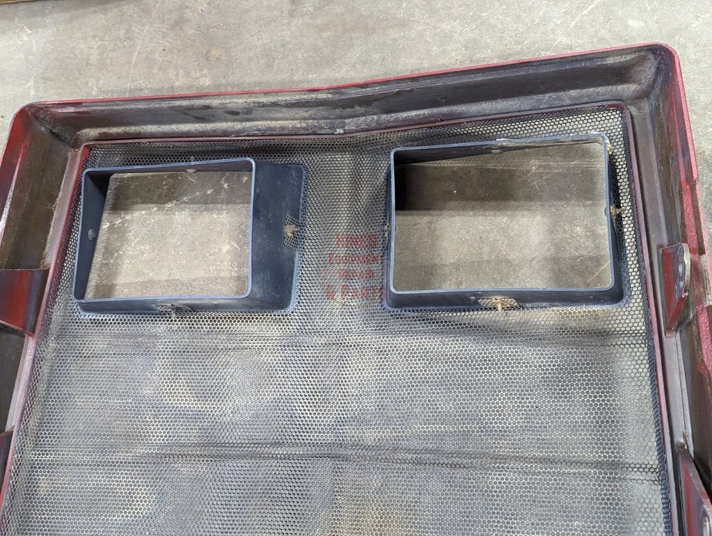 Grill Housing & Screen IH International 149024C92 149026C1 USED - Hines Equipment Repair & Parts