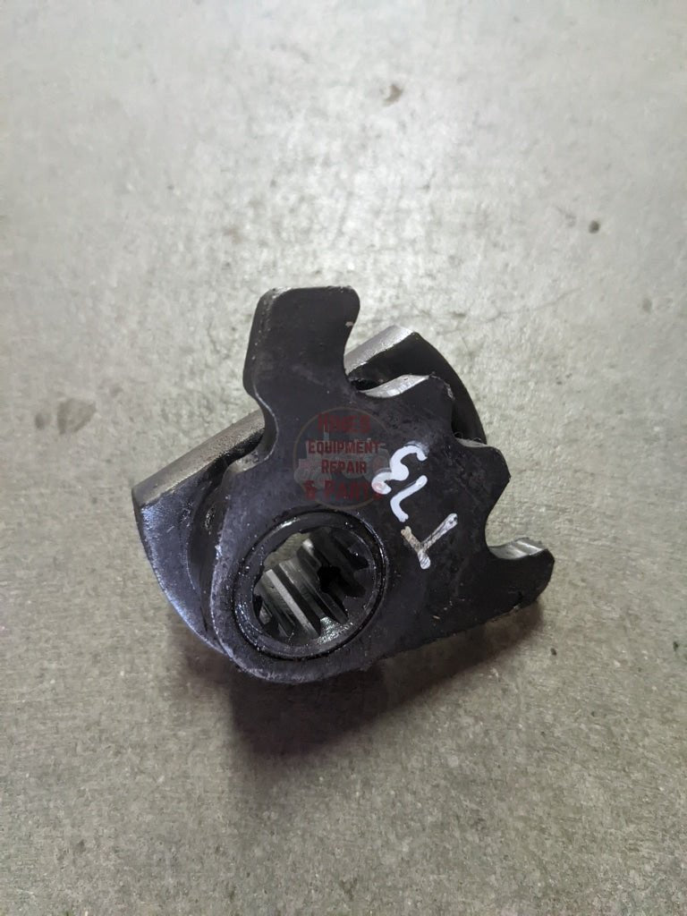 Hi Lo Operating Arm Ih International 398285R2 Used T73 Drive Train