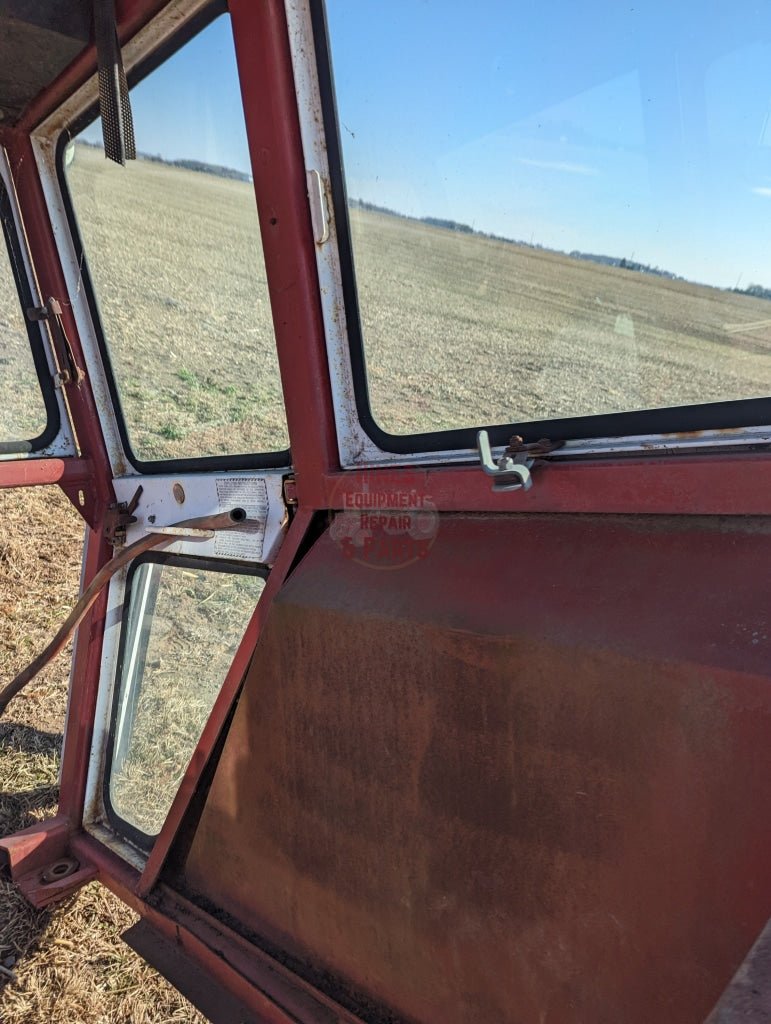 Hiniker Cab Ih International 66 Series Used Superstructure