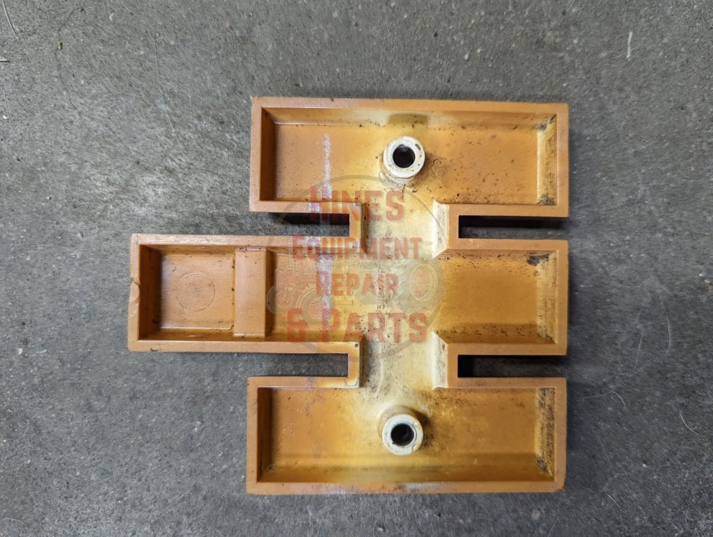 Ih Emblem Plate International 2751847R1 Used Emblems & Decals