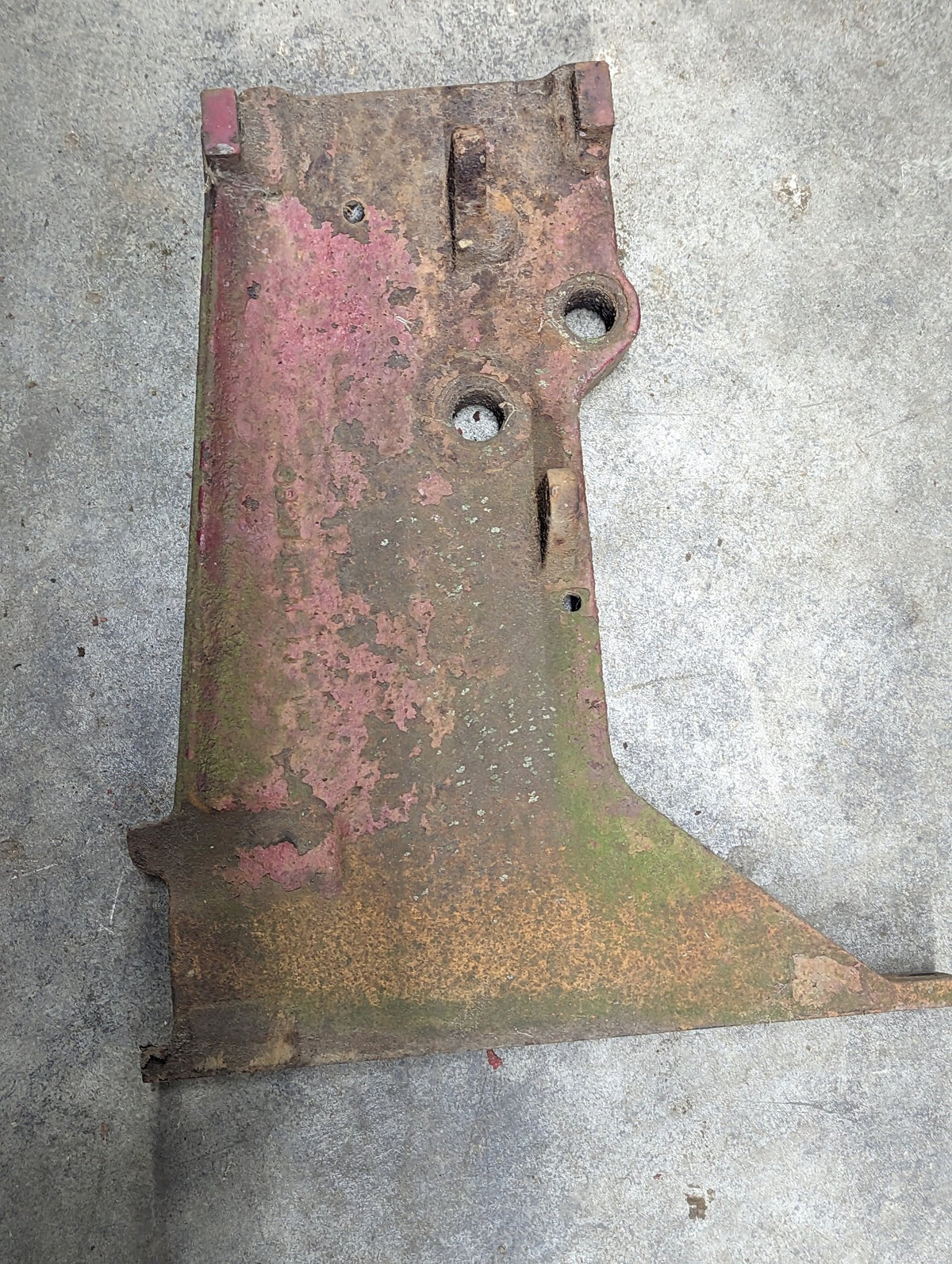 Left Gear Selector Support IH International 382741R1 USED - Hines Equipment Repair & Parts