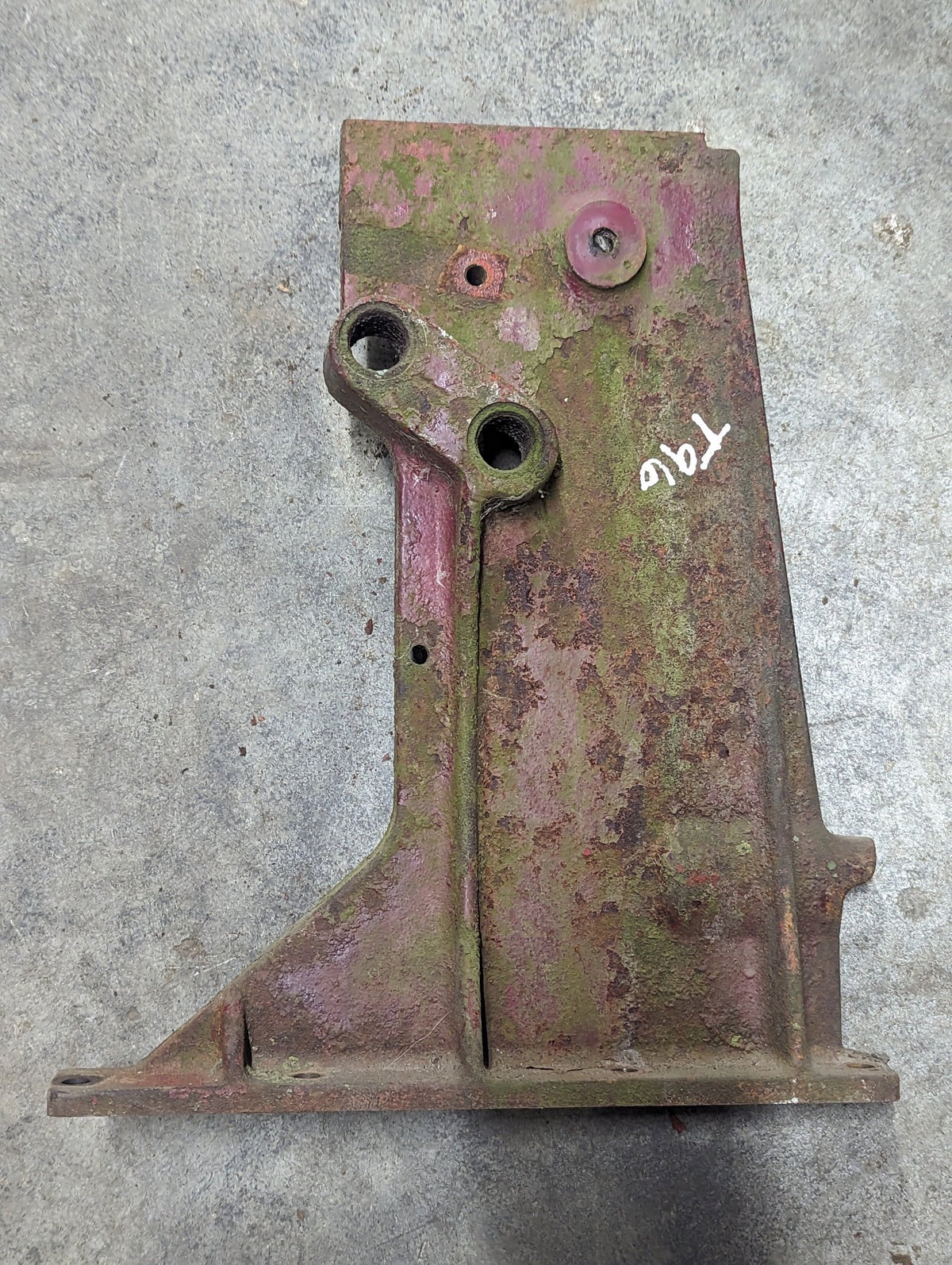Left Gear Selector Support IH International 382741R1 USED - Hines Equipment Repair & Parts
