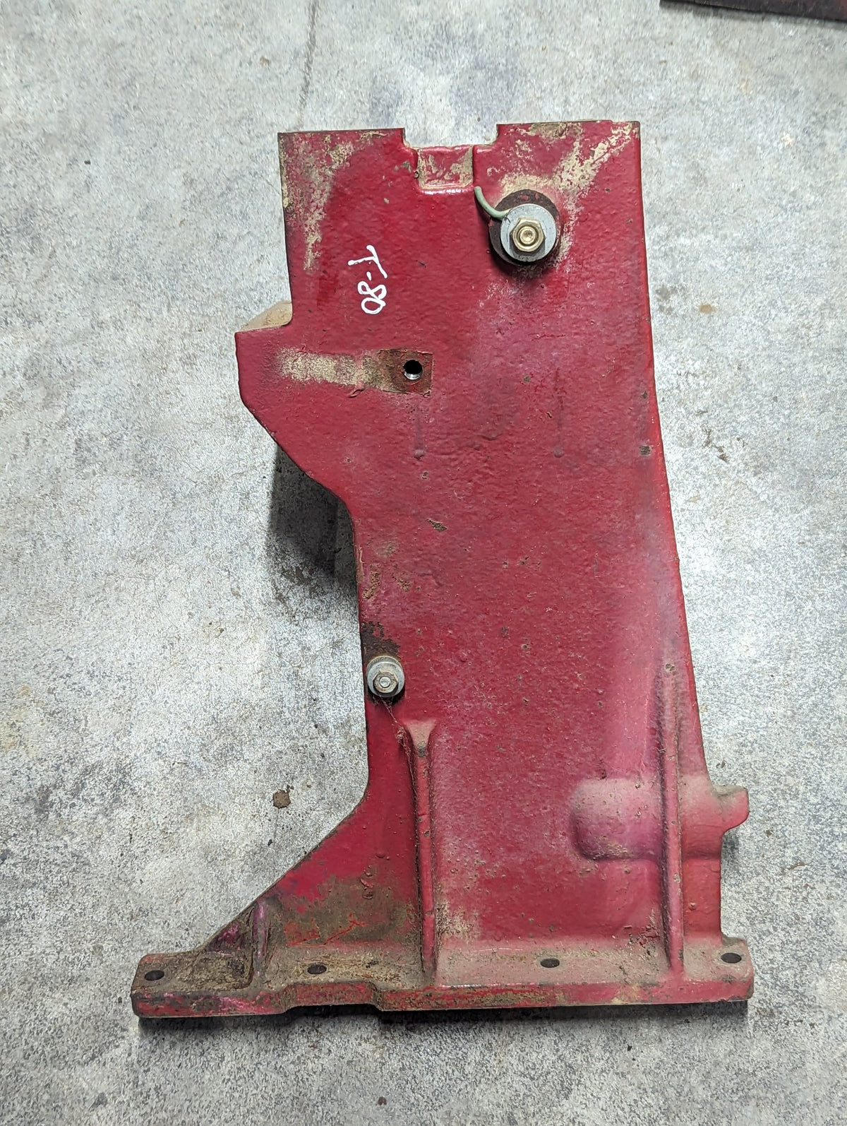 Left Gear Selector Support IH International 398108R1 USED - Hines Equipment Repair & Parts