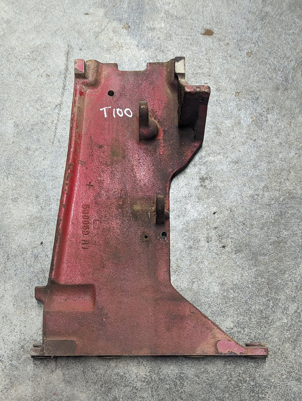 Left Gear Selector Support IH International 536659R1 USED - Hines Equipment Repair & Parts