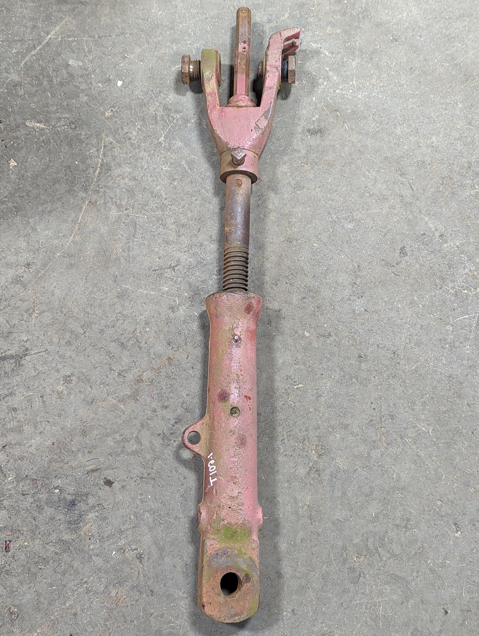 Leveling Screw Assembly IH International 398384R1 398382R1 USED - Hines Equipment Repair & Parts