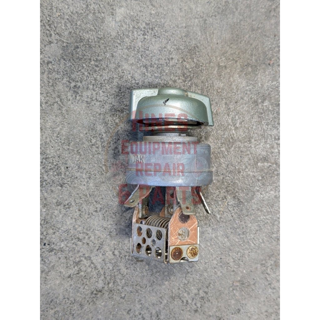 Light Switch Ih International 376851R92 Used Electrical