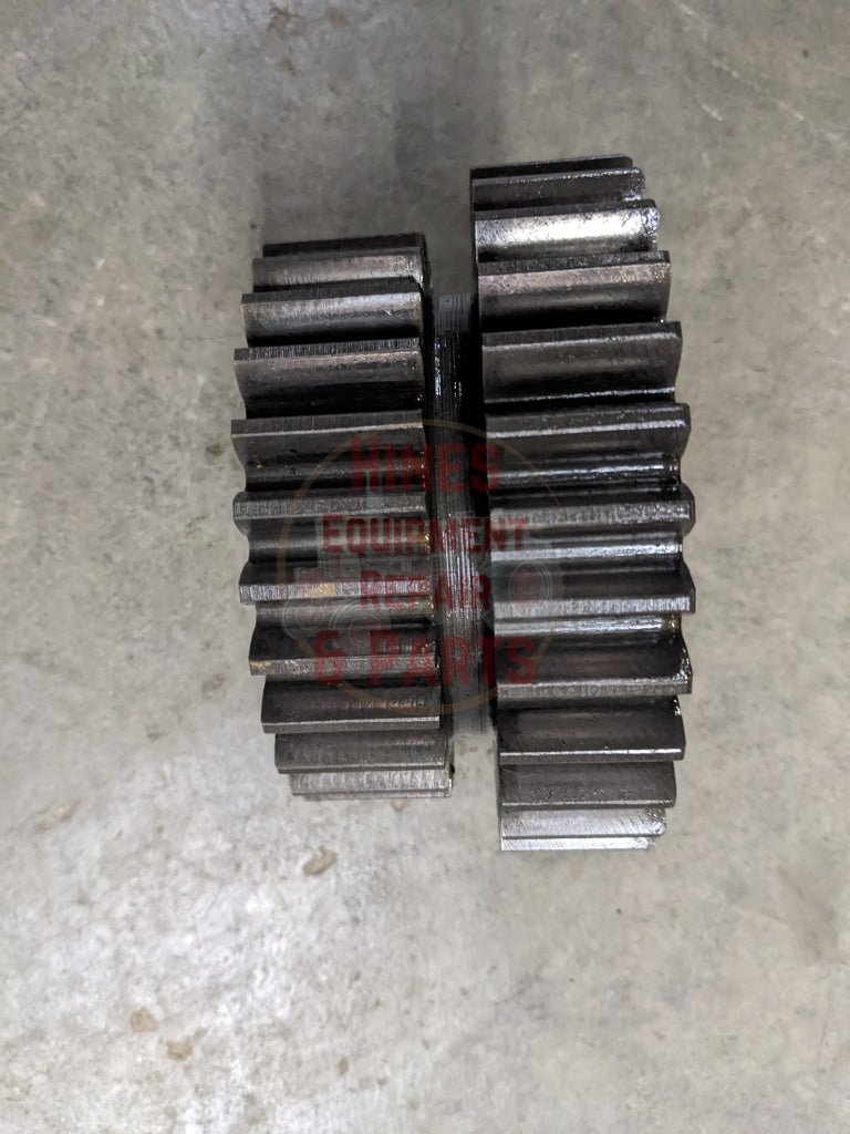 Lo Drive Gear IH International 380279R1 391883R1 USED - Hines Equipment Repair & Parts