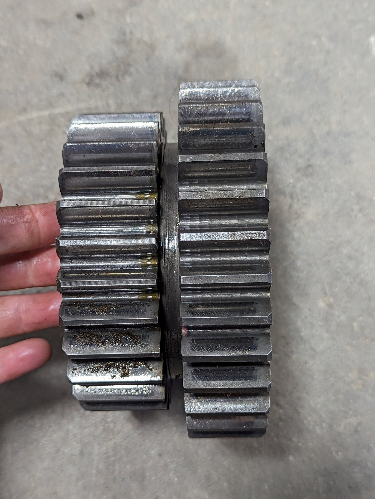 Lo Drive Gear IH International 528681R1 USED