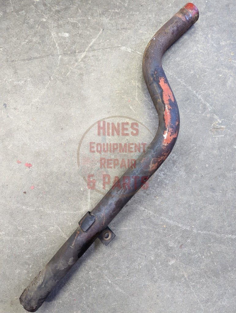 Lower Breather Tube IH International 690596C2 USED - Hines Equipment Repair & Parts