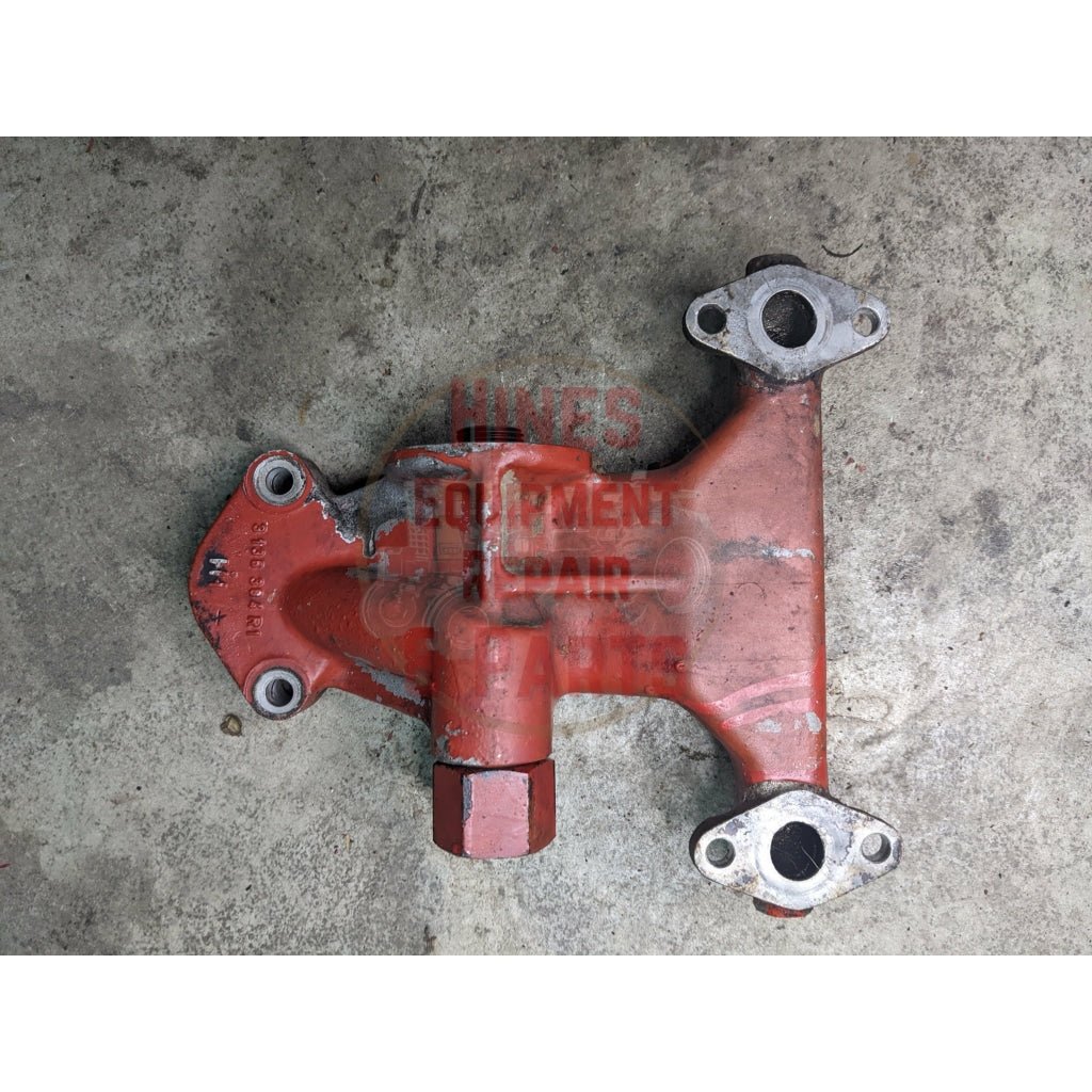 Oil Filter Base Ih International 3136384R1 Used Engine