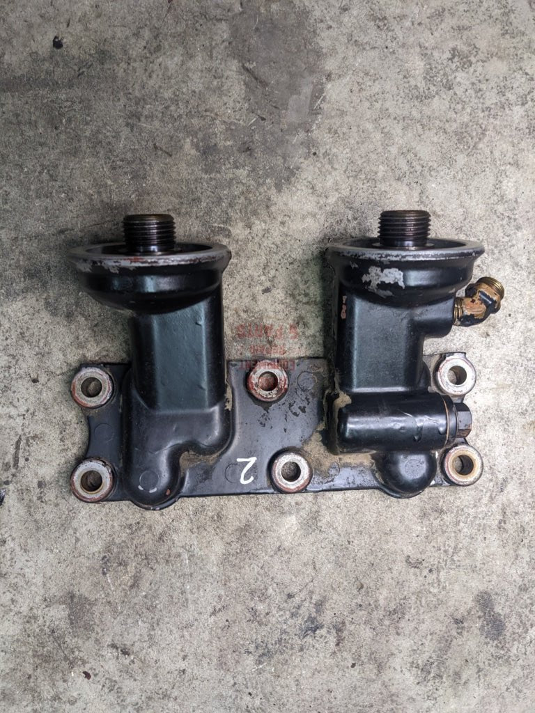 Oil Filter Base IH International 675358C1 USED - Hines Equipment Repair & Parts