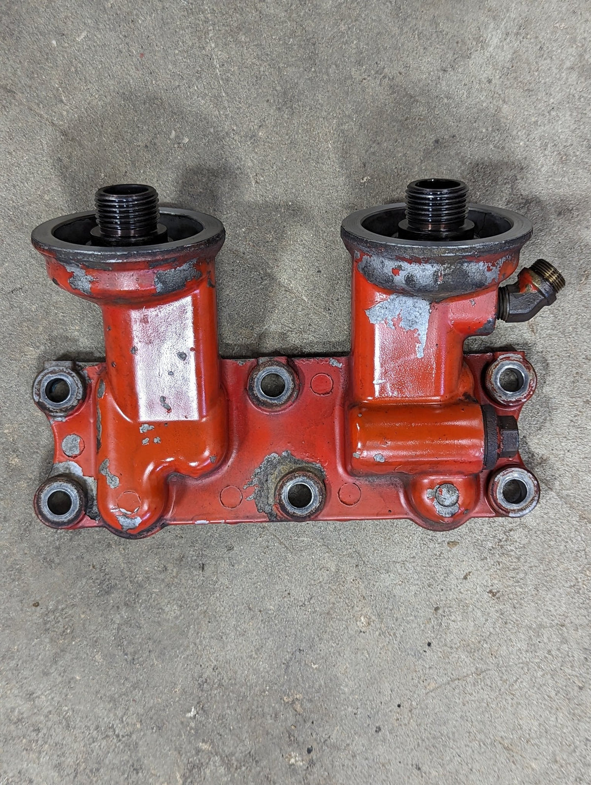 Oil Filter Base IH International 675358C1 USED - Hines Equipment Repair & Parts